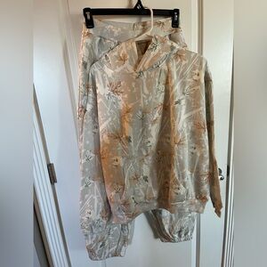 New Camo Grey 2 Piece Set Hoodie & Sweatpants